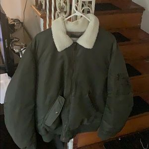 Bomber jacket green
